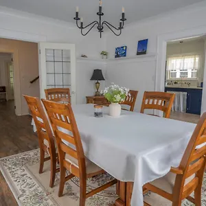 U-district Warmth 8 Mins Walk To Uw , Seattle United States